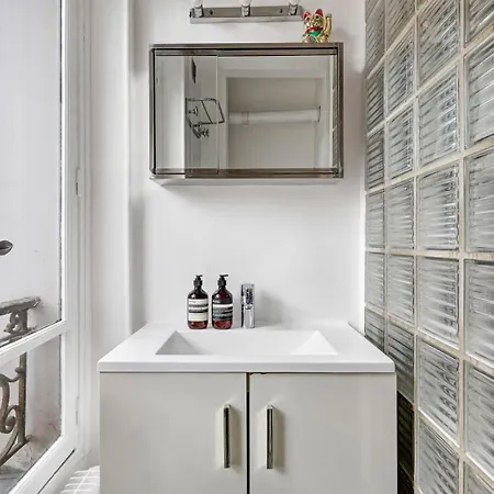 Hawkins Park View In Appartamento